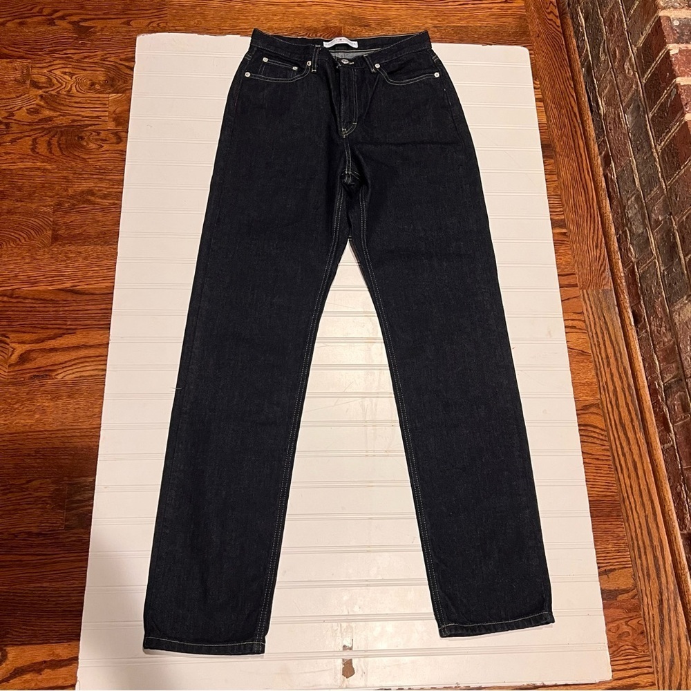 Tommy Hilfiger Jeans Women’s Size 8 Dark Wash Straight Leg Classic Denim Y2K